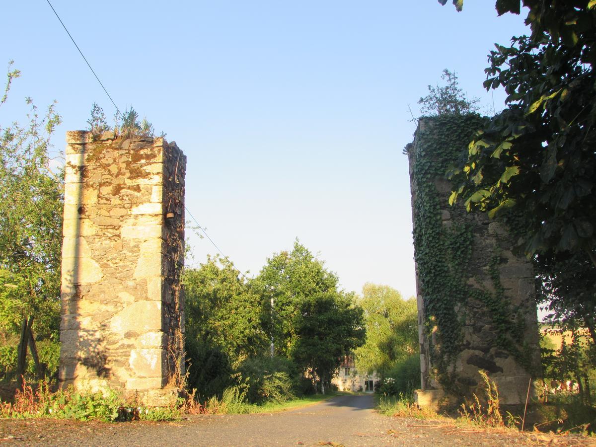 La Gaucherie Aux Dames Vihiers Exterior photo